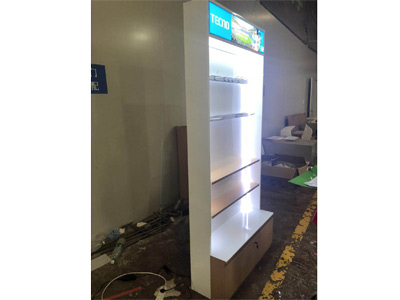 Hardware display cabinet